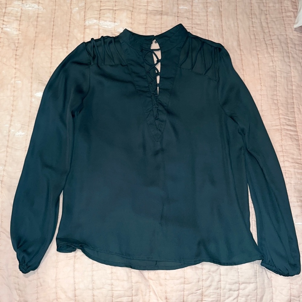 Women’s Blouse